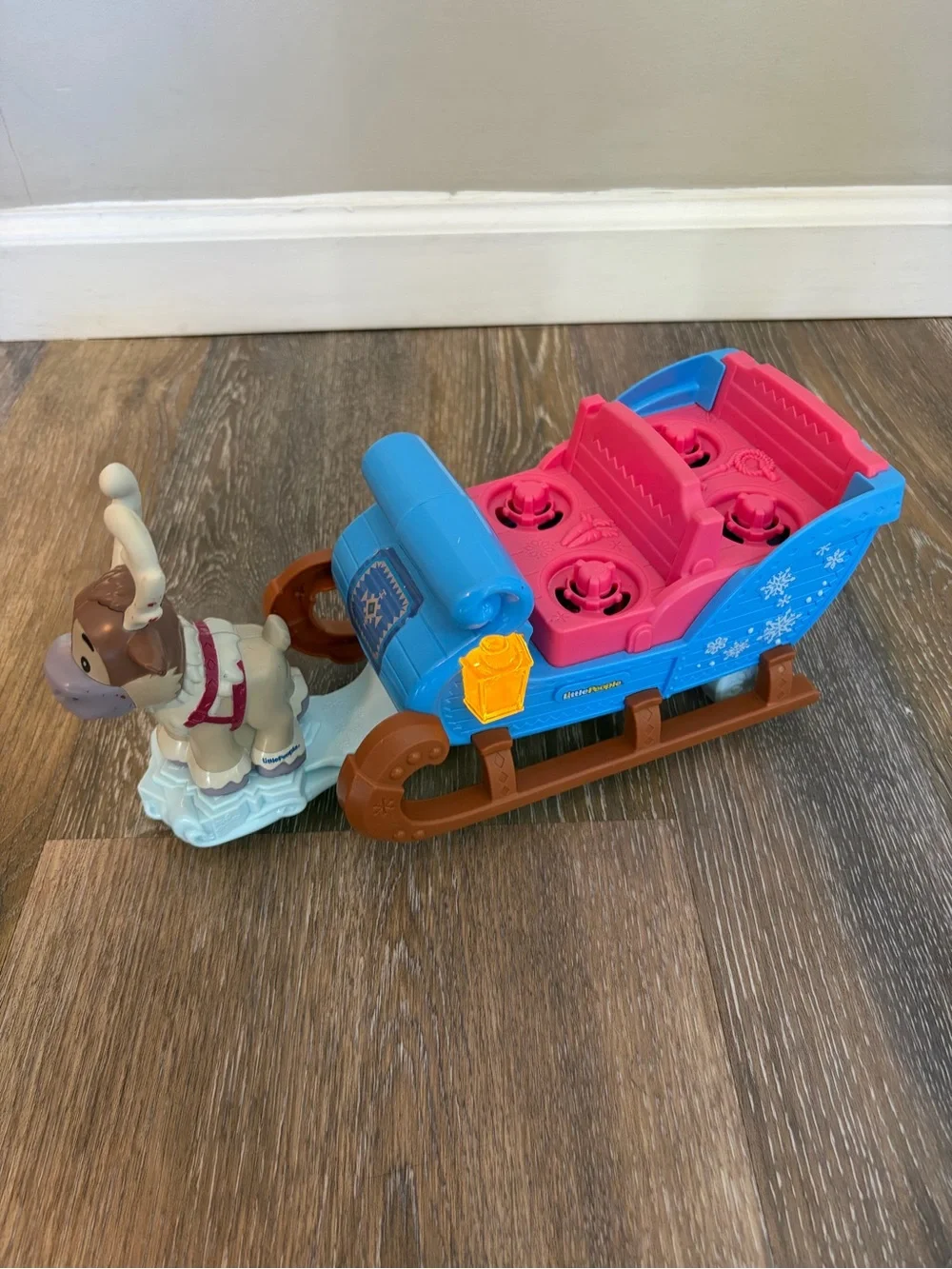 Fisher Price Little People Kristoff’s sleigh as is. Works. Please read